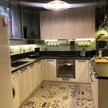 Amazing Semi-Basement Art Apartment Easy Walk To Nafplio Centre מראה חיצוני תמונה
