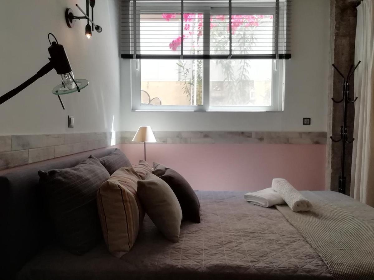 Amazing Semi-Basement Art Apartment Easy Walk To Nafplio Centre מראה חיצוני תמונה