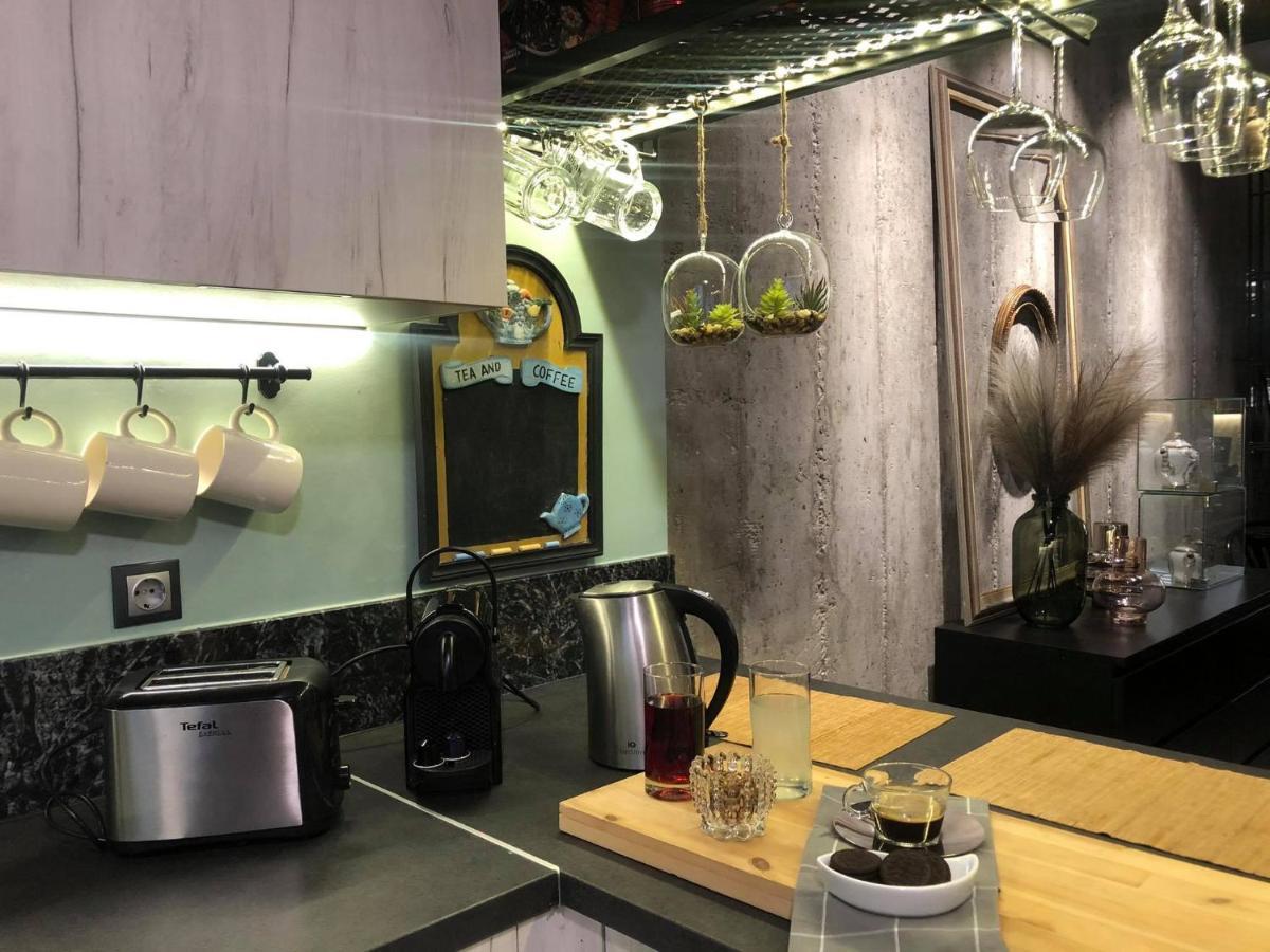 Amazing Semi-Basement Art Apartment Easy Walk To Nafplio Centre מראה חיצוני תמונה